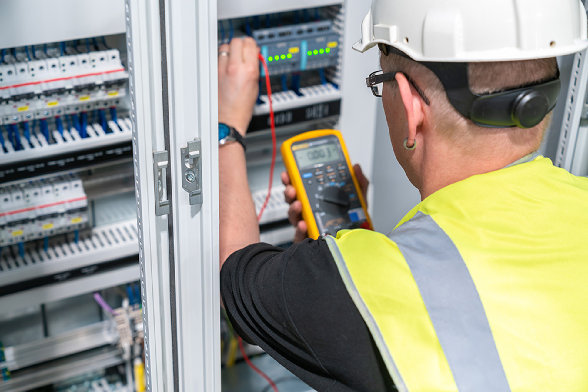 Elektroanlagen-Kontrolle bei Elektrotechnik Hackethal in Reinholterode